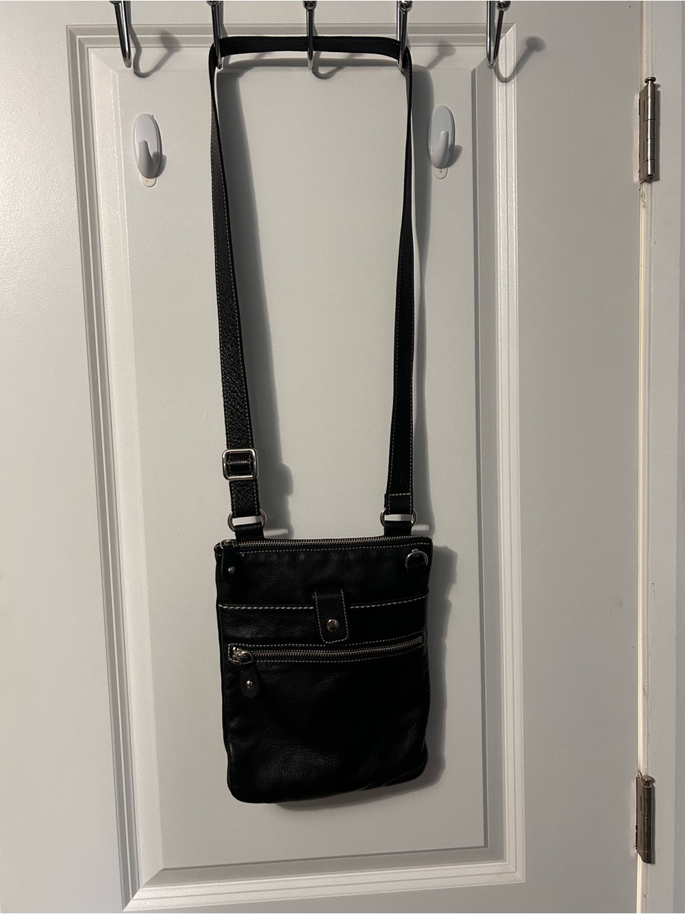 Black Roots Crossbody Sling Bag - Minimal Everyday Carry